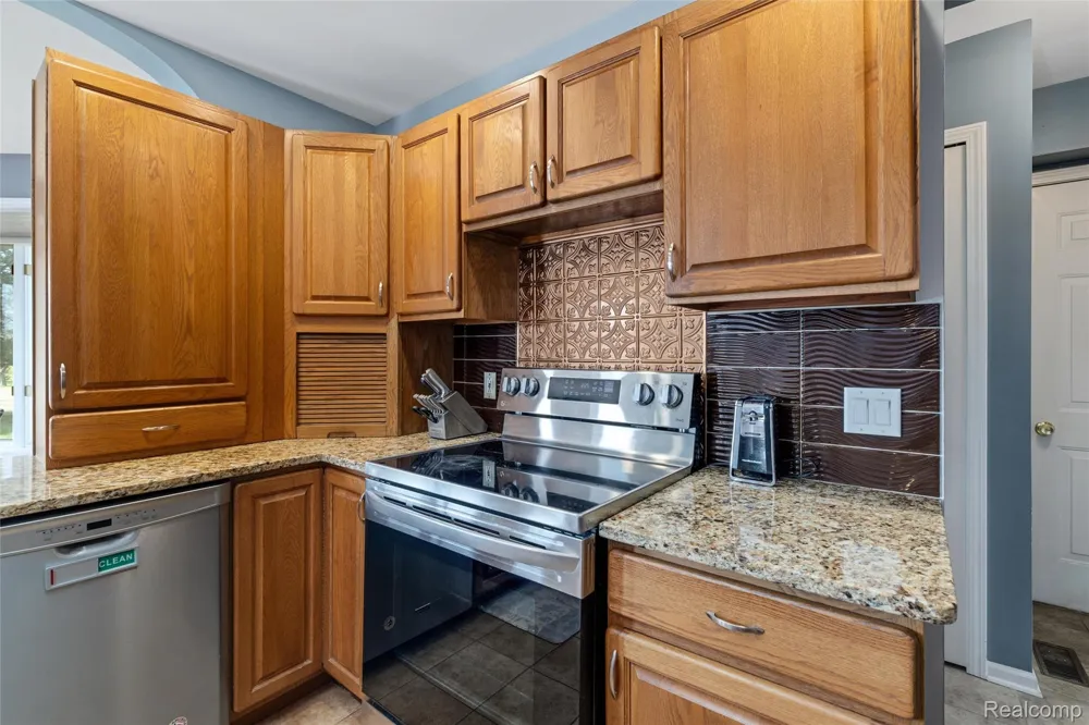 4489 Oak Road Richfield Township, MI 48423
