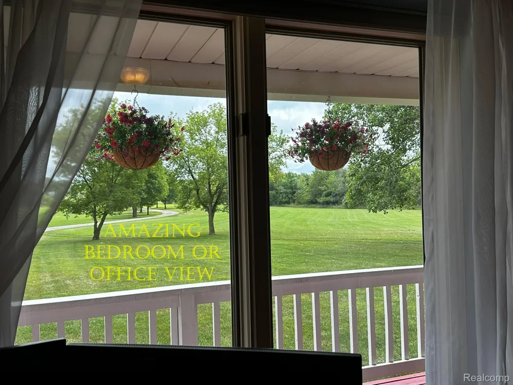 4489 Oak Road Richfield Township, MI 48423