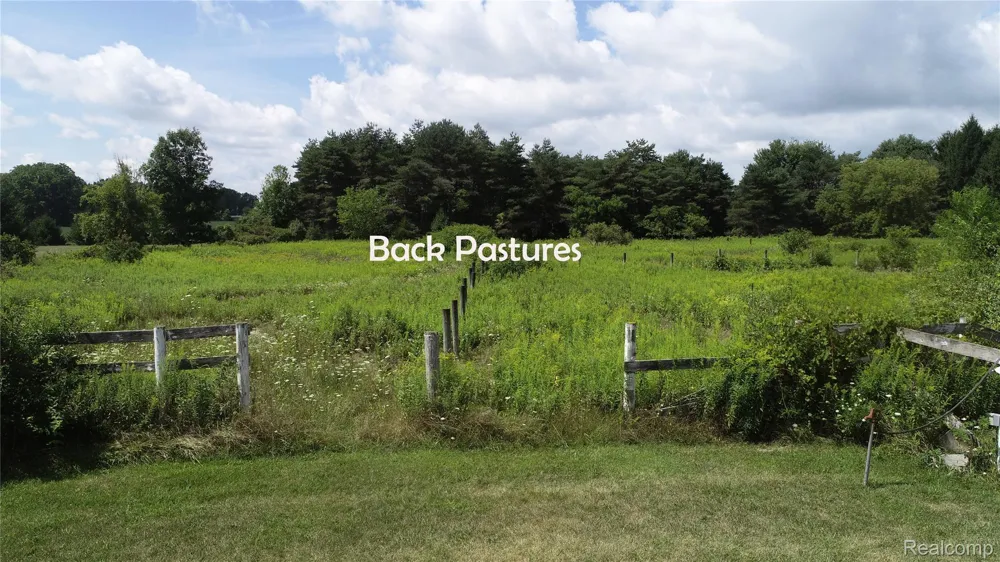 4489 Oak Road Richfield Township, MI 48423