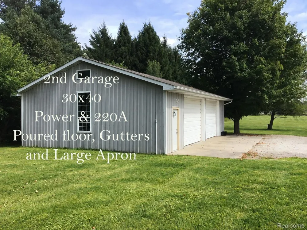 4489 Oak Road Richfield Township, MI 48423