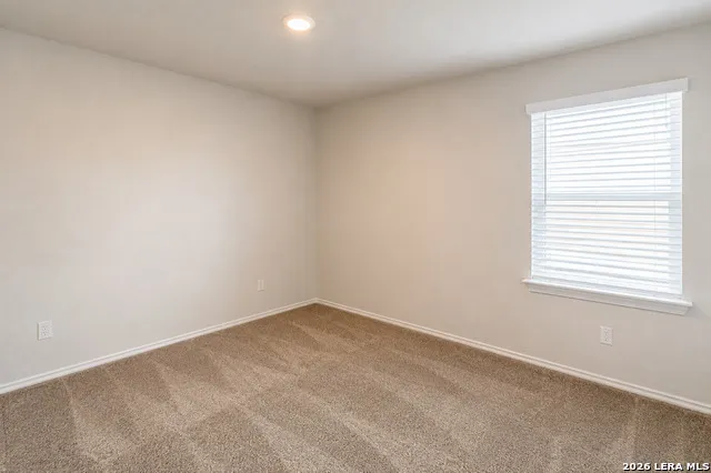 5016 Snap Hook San Antonio, TX 78261