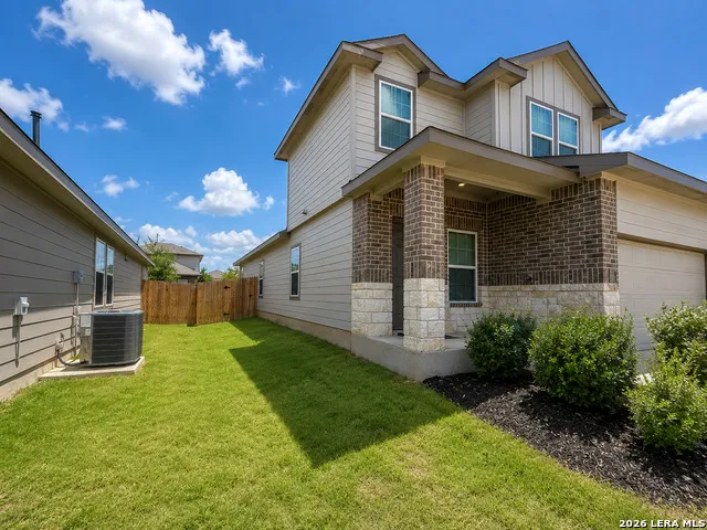 5016 Snap Hook San Antonio, TX 78261