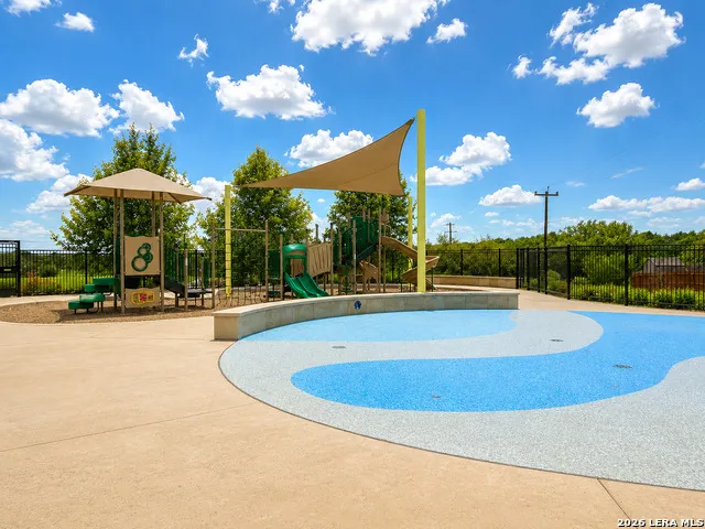 5016 Snap Hook San Antonio, TX 78261