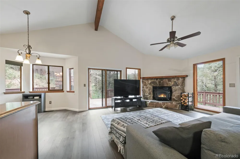 961 Roland Drive Bailey, CO 80421