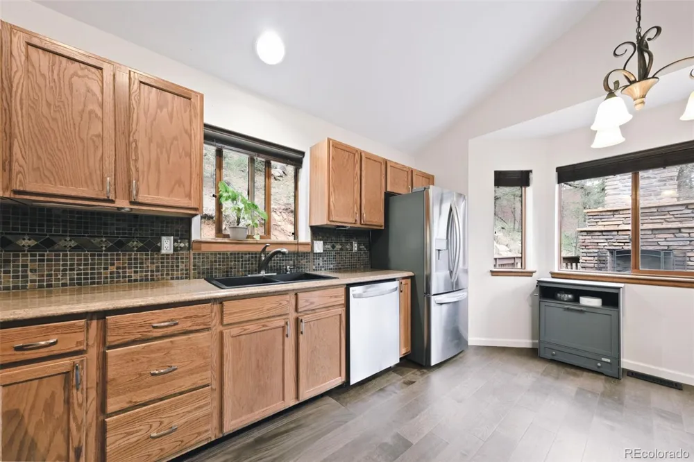961 Roland Drive Bailey, CO 80421
