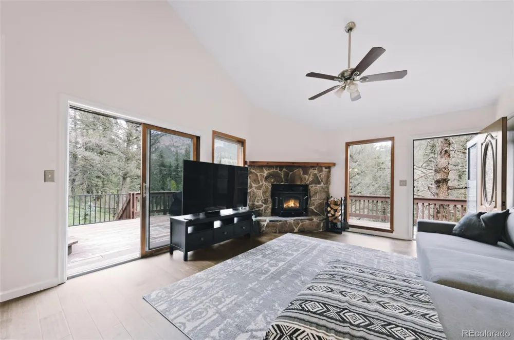 961 Roland Drive Bailey, CO 80421