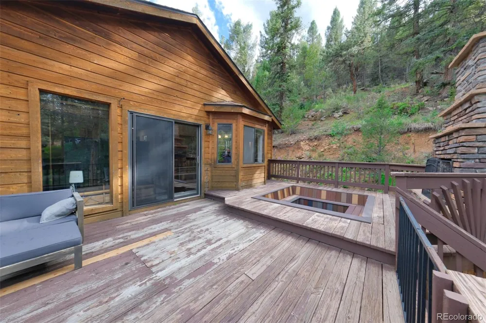 961 Roland Drive Bailey, CO 80421