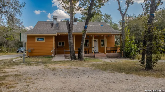 3710 WATERWOOD PASS DR Elmendorf, TX 78112