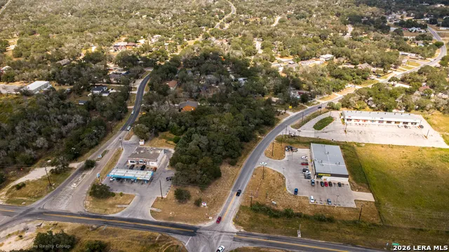 3710 WATERWOOD PASS DR Elmendorf, TX 78112