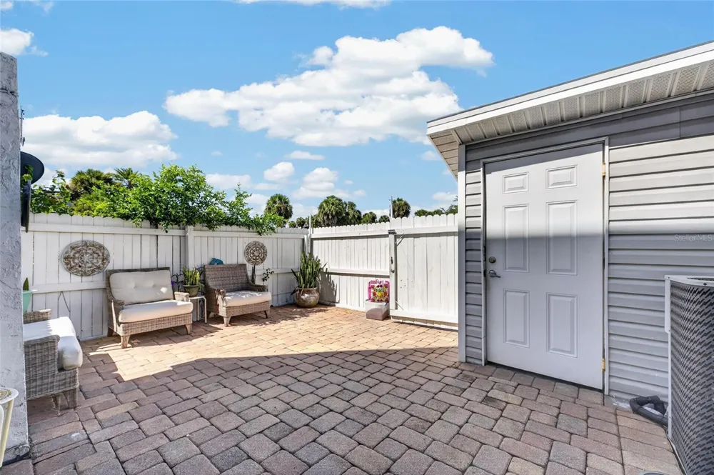 7321 JACKSON SPRINGS ROAD Tampa, FL 33634