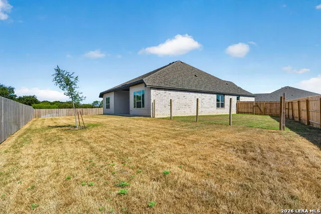 221 JANICE AVE Castroville, TX 78009