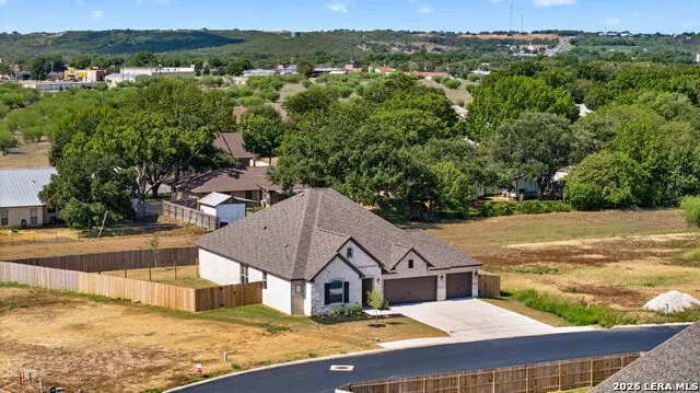 221 JANICE AVE Castroville, TX 78009