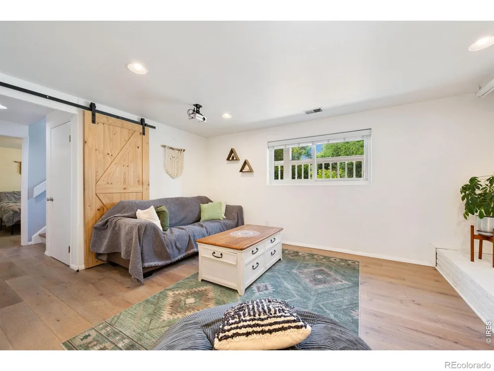1018 S Pratt Parkway Longmont, CO 80501