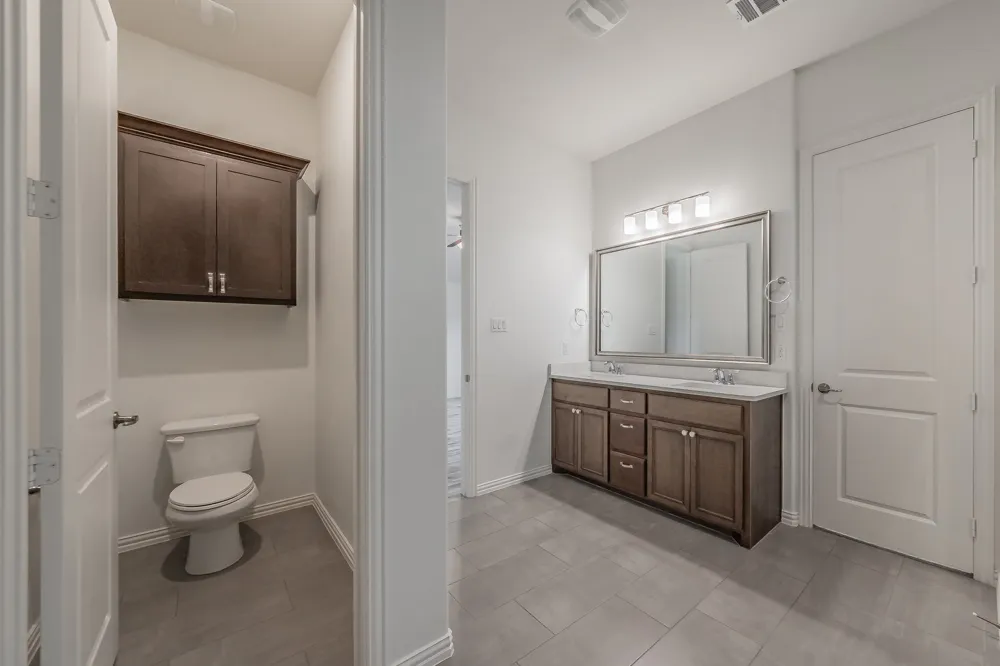 612 Rawlins Lane Fort Worth, TX 76131
