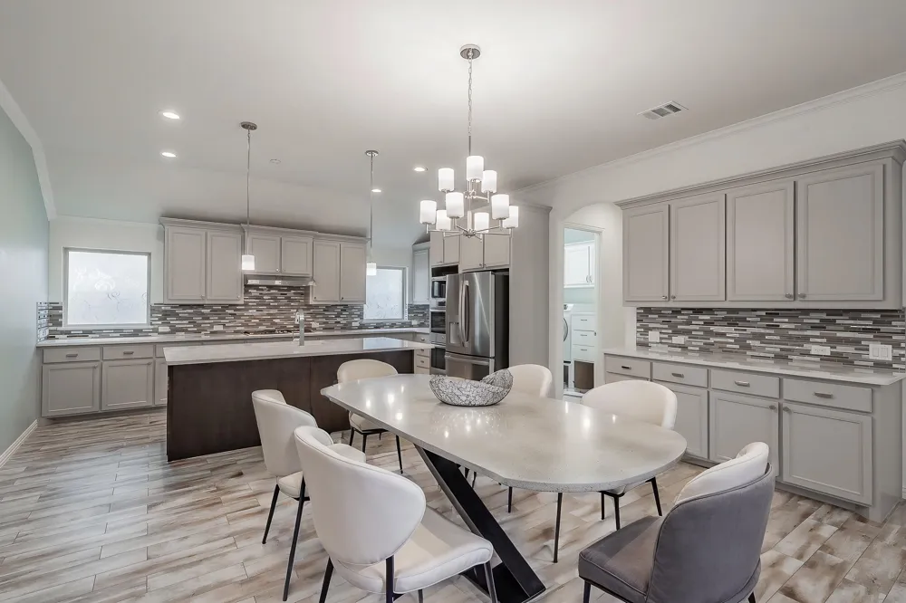 612 Rawlins Lane Fort Worth, TX 76131