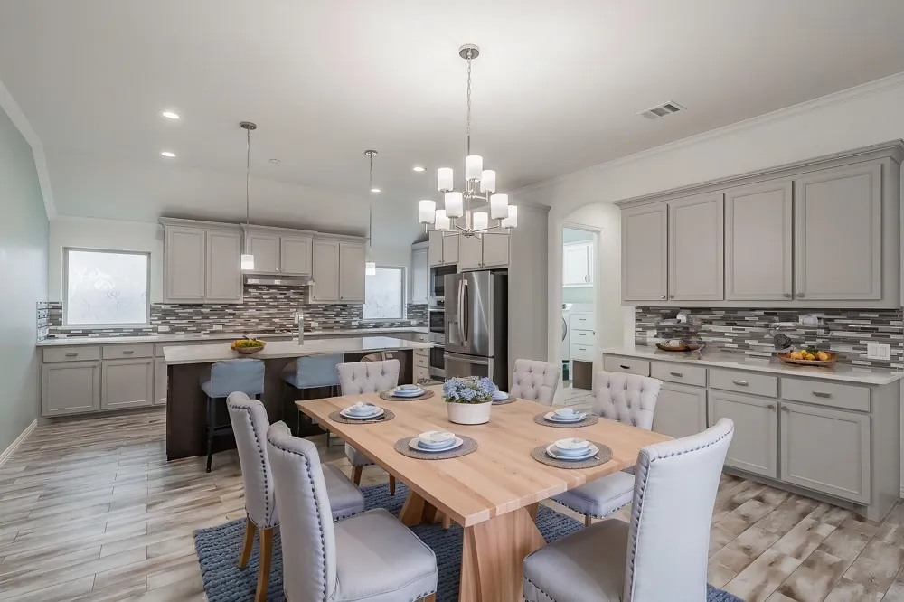 612 Rawlins Lane Fort Worth, TX 76131