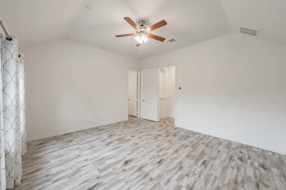 612 Rawlins Lane Fort Worth, TX 76131