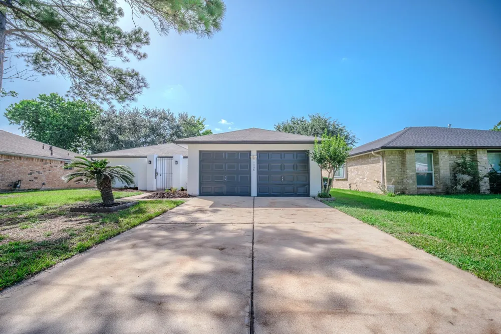 1126 Beechbend Drive Missouri City, TX 77489