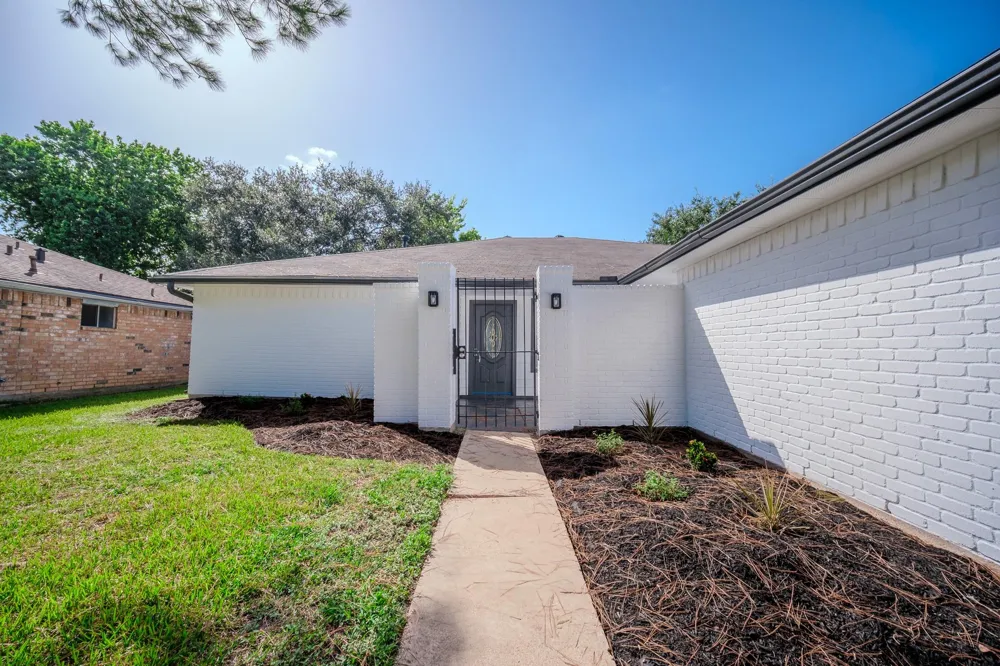 1126 Beechbend Drive Missouri City, TX 77489