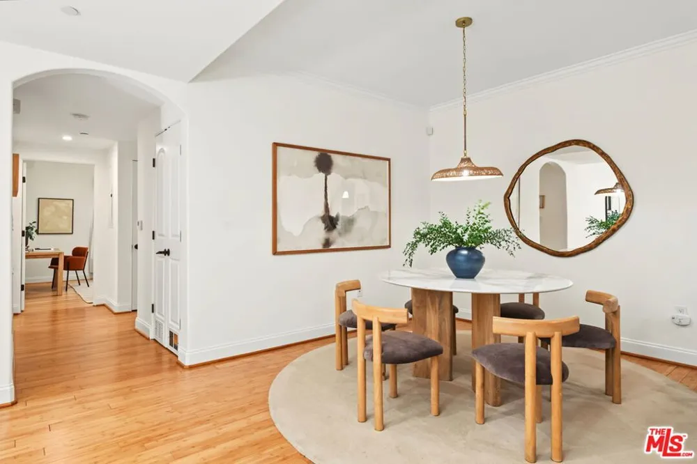 1511 Camden Avenue #103 Los Angeles, CA 90025