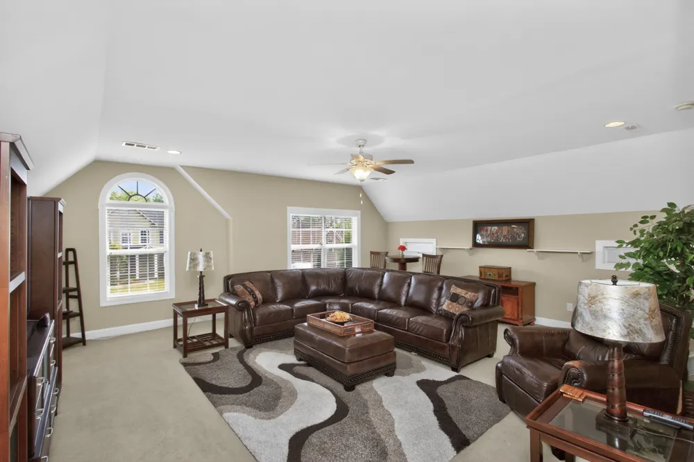 1027 Berkshire Blvd Mount Juliet, TN 37122