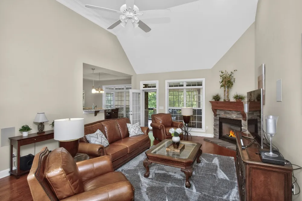 1027 Berkshire Blvd Mount Juliet, TN 37122