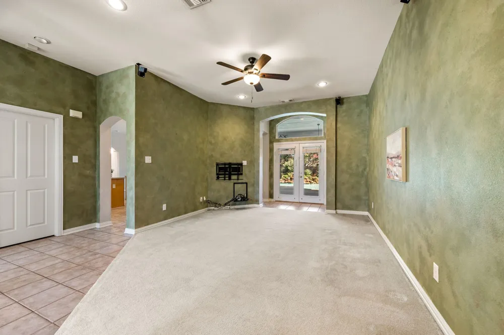 3102 Lake Park Drive Grapevine, TX 76051