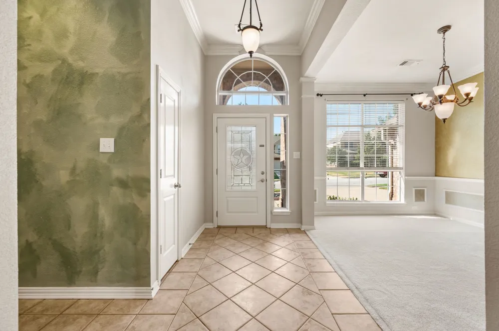 3102 Lake Park Drive Grapevine, TX 76051