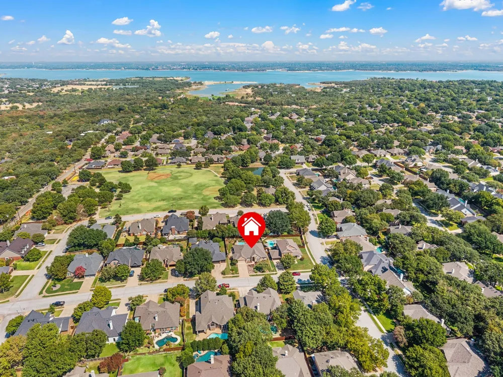 3102 Lake Park Drive Grapevine, TX 76051