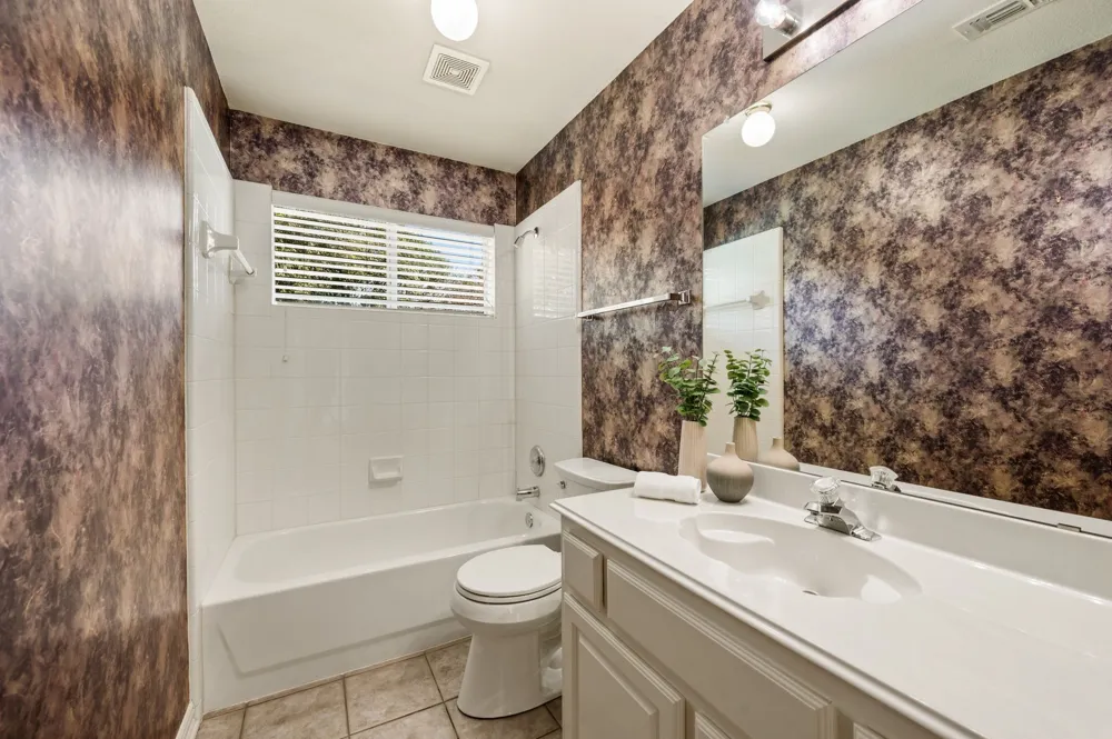 3102 Lake Park Drive Grapevine, TX 76051