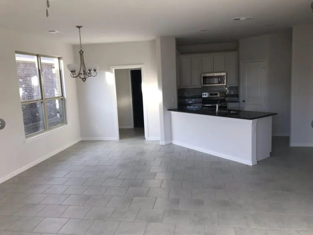 305 Lead Creek Drive Fort Worth, TX 76131