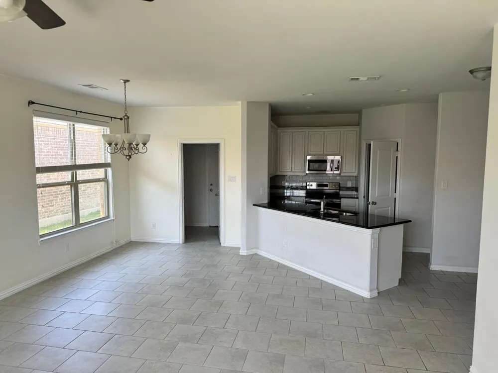 305 Lead Creek Drive Fort Worth, TX 76131