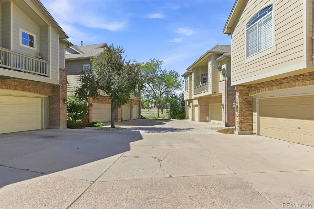 221 Granby Way #A Aurora, CO 80011