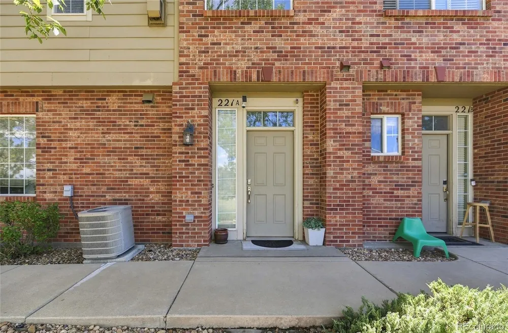 221 Granby Way #A Aurora, CO 80011