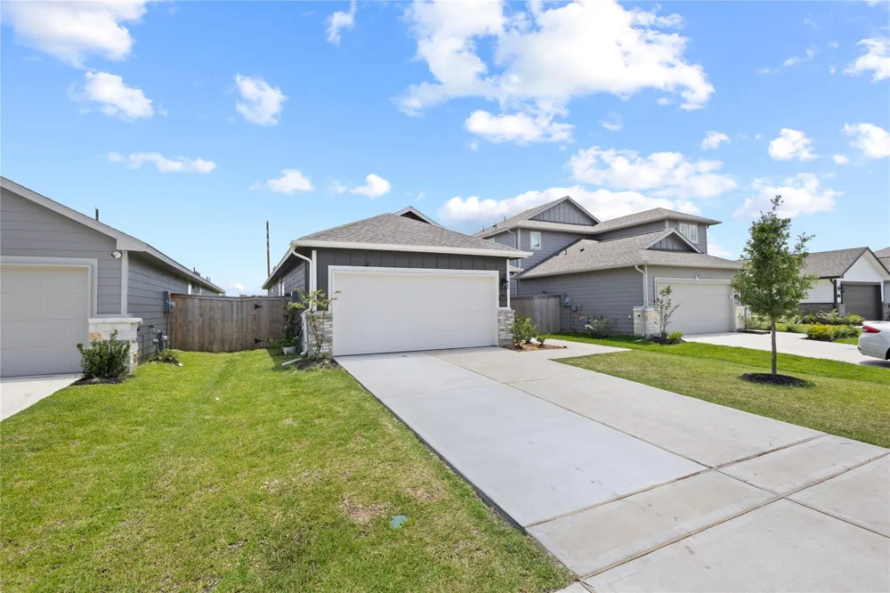 2619 Cactus Ranch Lane Crosby, TX 77532