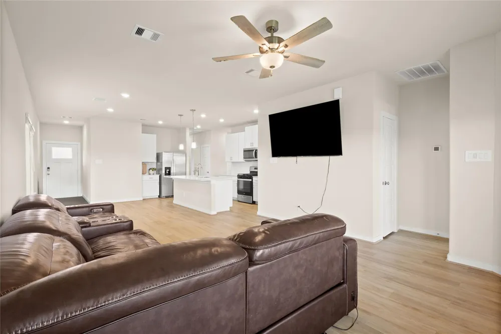 2619 Cactus Ranch Lane Crosby, TX 77532