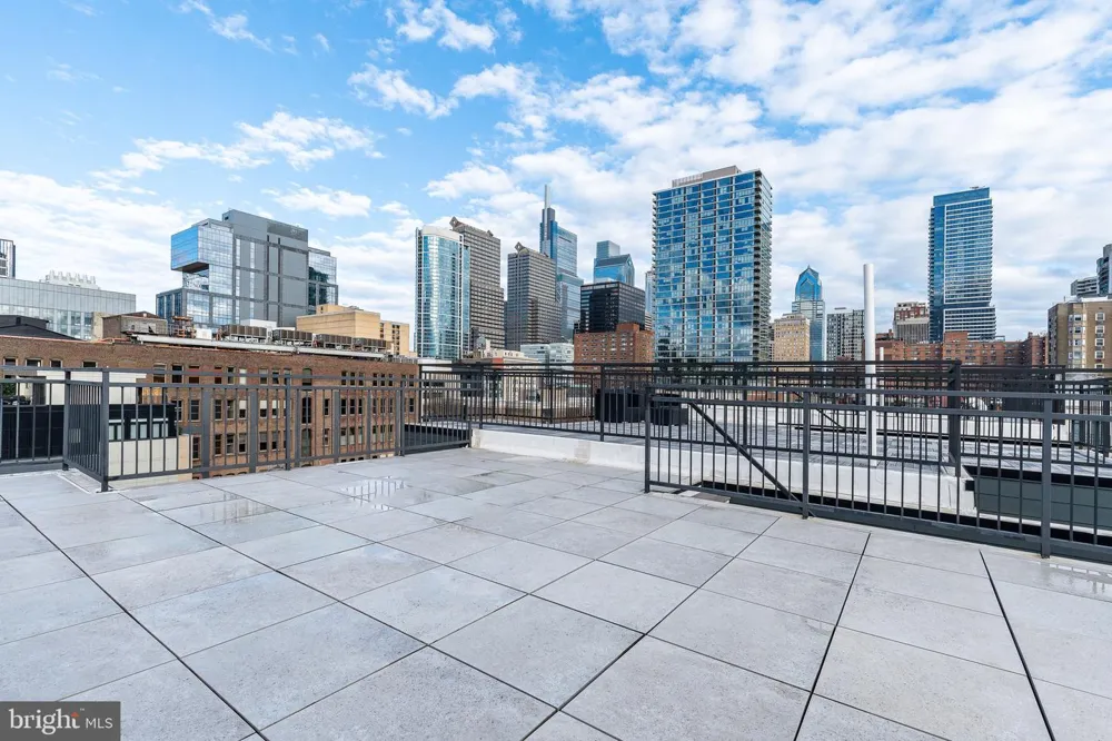 2320 SANSOM STREET Philadelphia, PA 19103