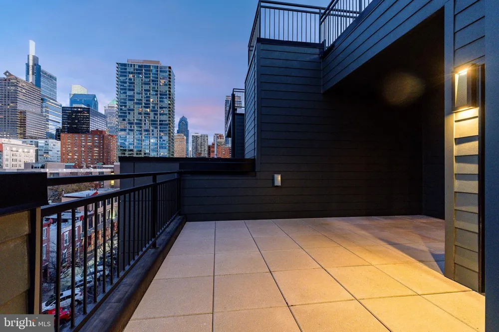 2320 SANSOM STREET Philadelphia, PA 19103