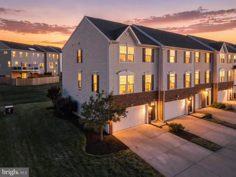 112 LANDING DRIVE