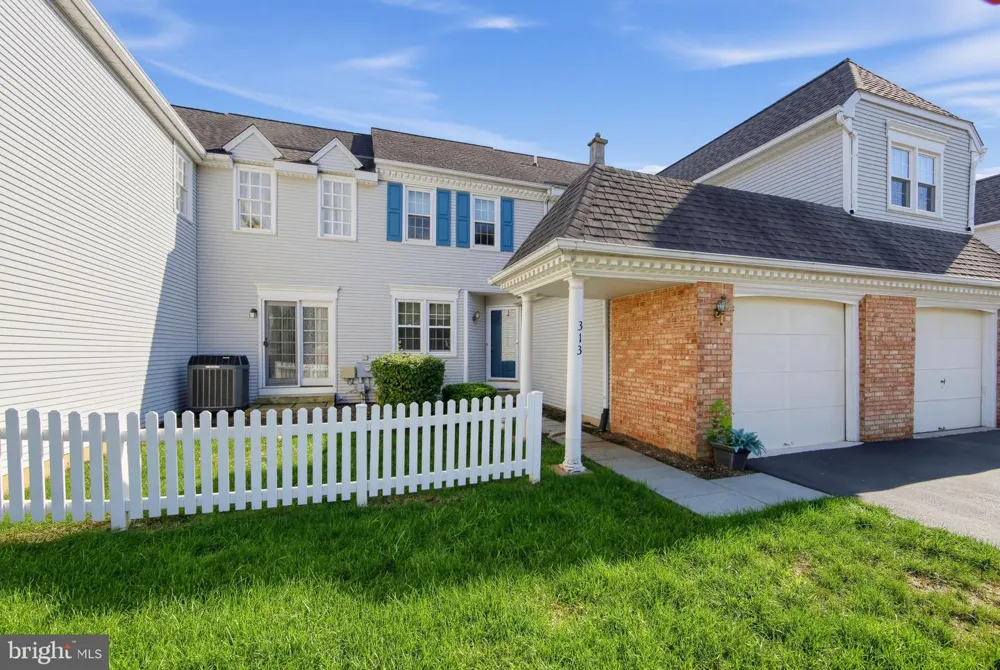 313 WELSH Chester Springs, PA 19425