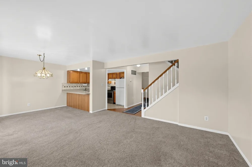 313 WELSH Chester Springs, PA 19425
