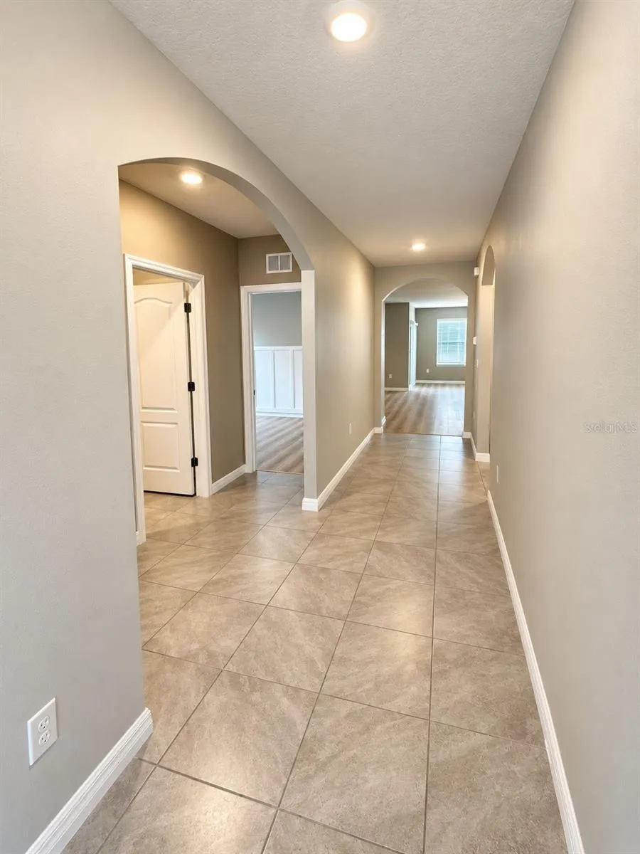721 KINDRED LANE Auburndale, FL 33823