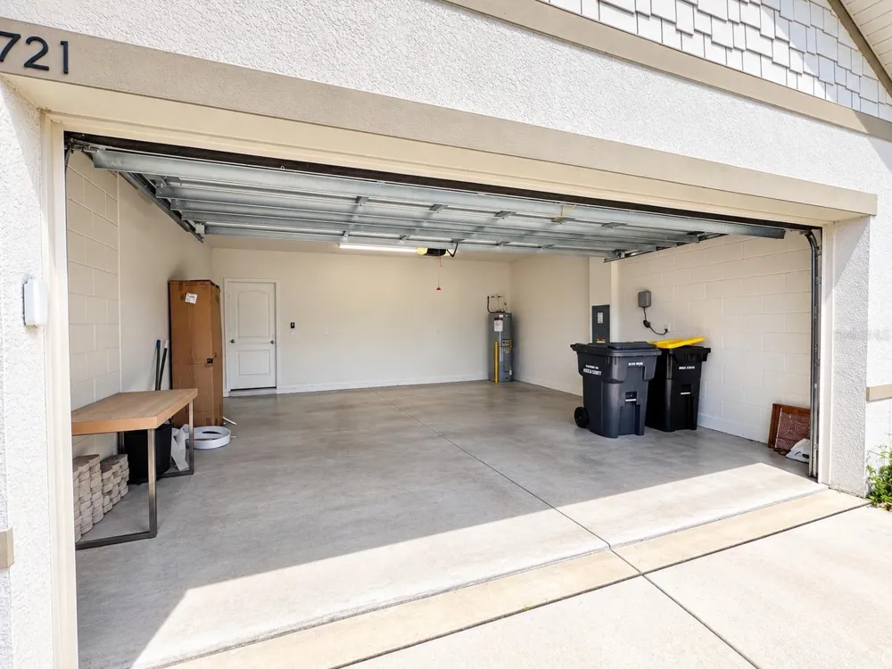 721 KINDRED LANE Auburndale, FL 33823