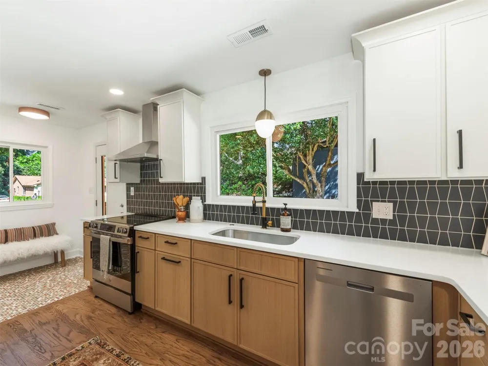 3717 Flowerfield Road Charlotte, NC 28210