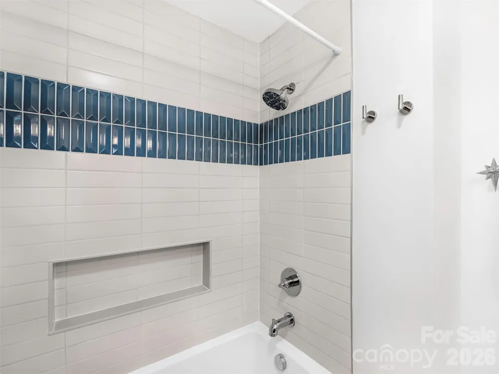 3717 Flowerfield Road Charlotte, NC 28210