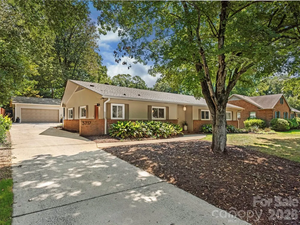 3717 Flowerfield Road Charlotte, NC 28210