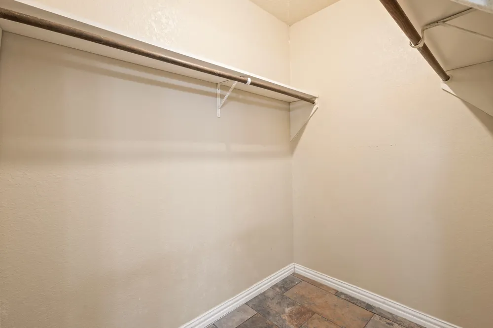 6229 Maple Springs Drive Arlington, TX 76001