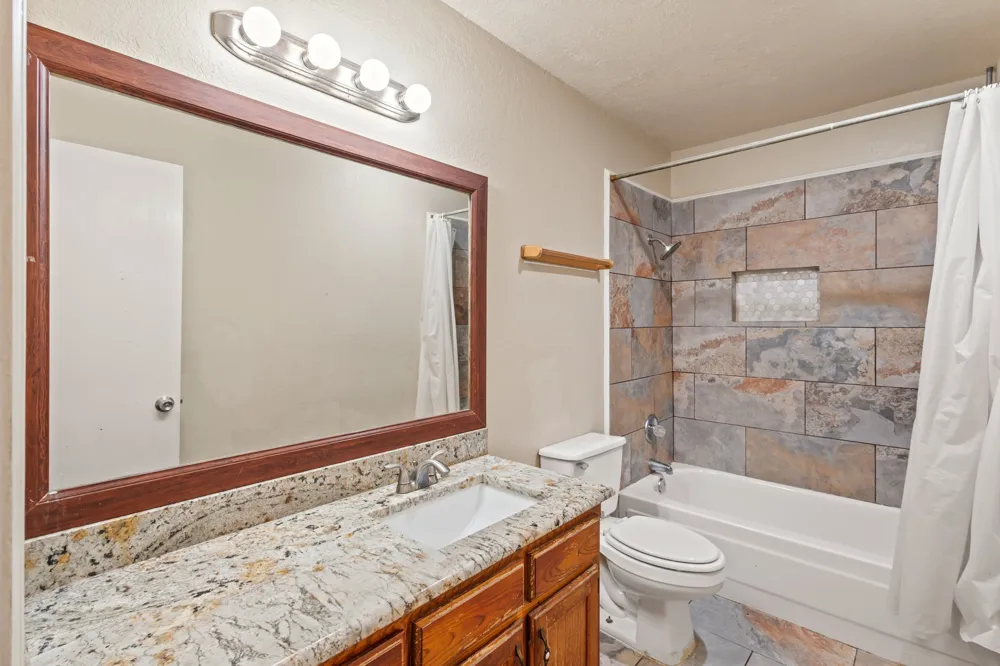 6229 Maple Springs Drive Arlington, TX 76001