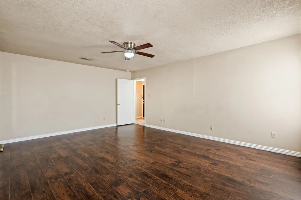 6229 Maple Springs Drive Arlington, TX 76001