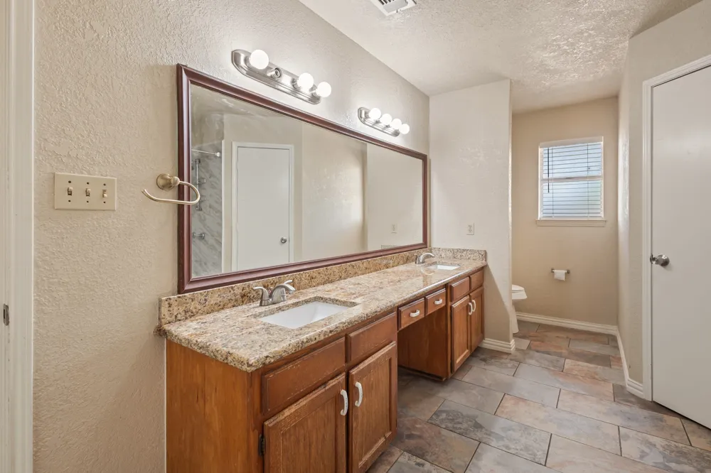 6229 Maple Springs Drive Arlington, TX 76001